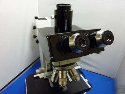 Superb leitz metalloplan metallurgical microscope
