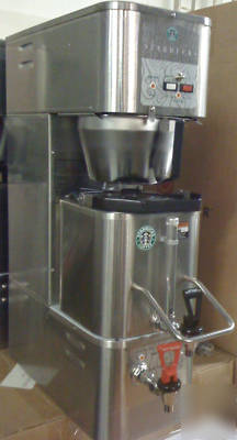 New grindmaster P300 shuttle brewer coffee maker. new