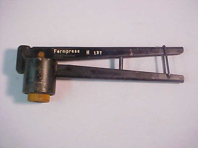 Fermpress manual vial crimper for 12 mm seals 12MM