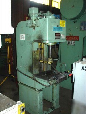 8 ton denison #WS08 hydraulic punch press, 1977