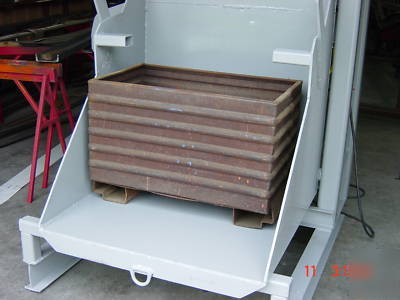 Custom hydraulic parts/ box/ bin/ tote/ drum dumper