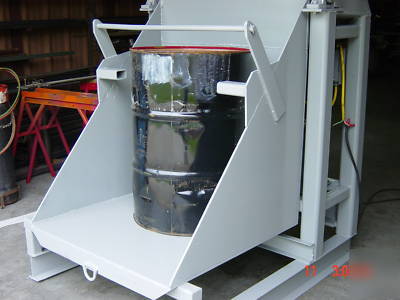 Custom hydraulic parts/ box/ bin/ tote/ drum dumper