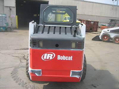 Bobcat 753 skidsteer diesel 1300LB capacity , hd