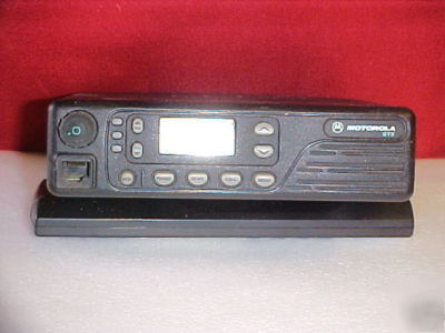 Motorola gtx uhf 800 mhz radio mobile base