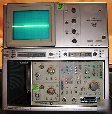 Tektronix 7704A oscilloscope w/ programable digitizer 