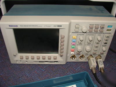 Tektronix colour digital 4 chan oscilloscope TDS3064B