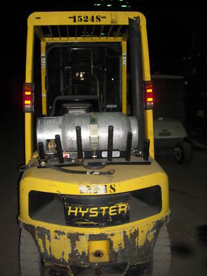 Used hyster outdoor tire forklift pneumatic tire clamp