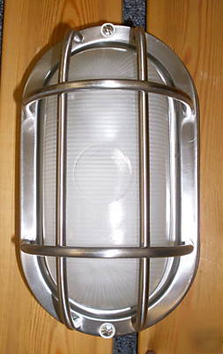 Dar salcombe stainless steel oval 60W bulkhead light
