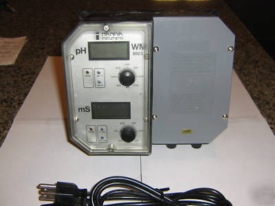 Hanna instruments, wm 8923 ph & conductivity controller