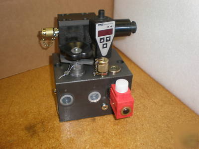 Parker hydraulic directional/press. reducing valve assy