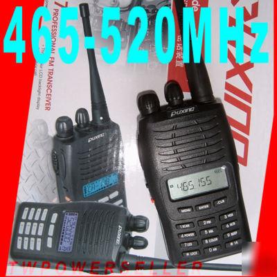 4 uhf handheld transceiver radio & 4 speaker/mic free