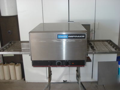 Gently used lincoln impinger oven model #1301