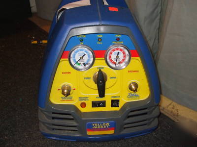 Yellow jacket recover xlt refrigerant recovery machine
