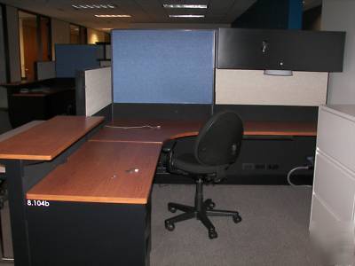  teknion reception office modular cubicle stations