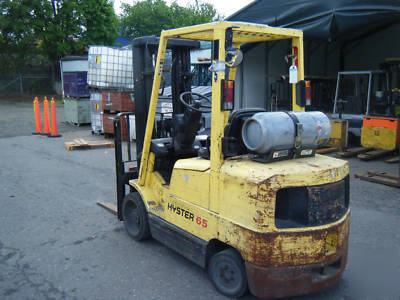 Hyster s 65 xm propane forklift