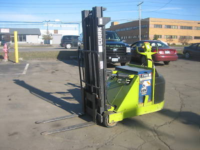 Clark 3000# forklift walk behind 10' lift w/tilt , 24V