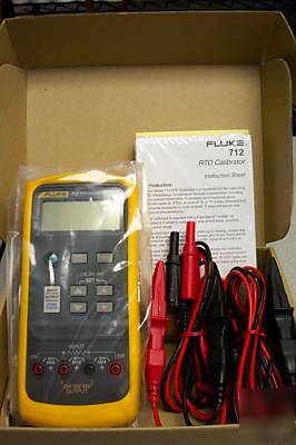 New fluke 712 rtd calibrator ** in box**