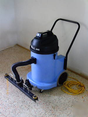 Numatic wv 900-2 wet/dry vacuum 