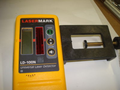 Cst/berger lasermark lm-30 rotary laser level w/case++