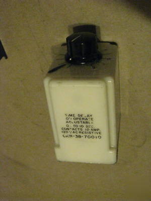 Idec rte-P12 amf potter brumfield 120VAC timers