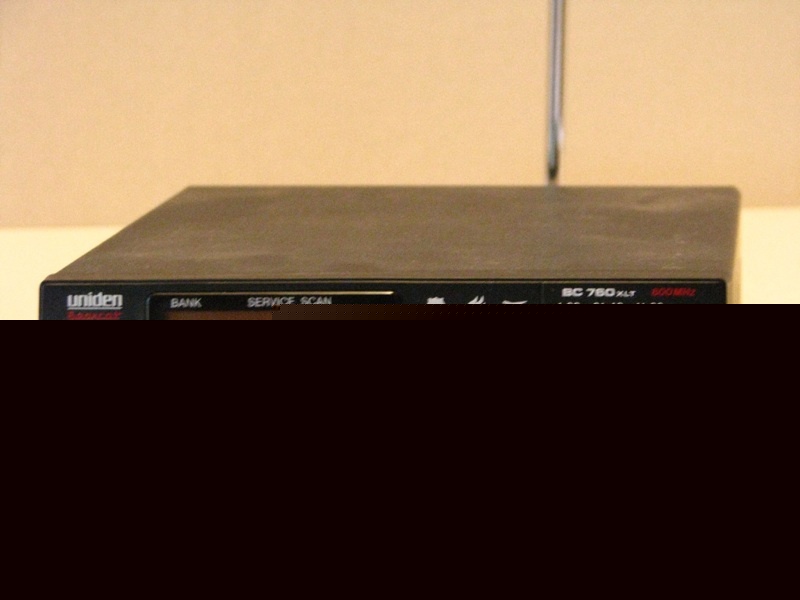 Uniden BC760XLT scanner