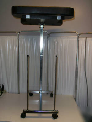 Adjustable portable surgery table arm board accessory