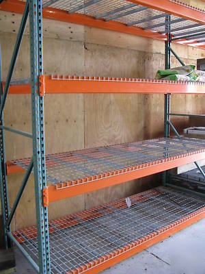 3 sections heavy duty pallet racking