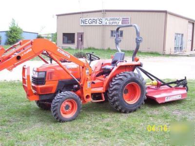 L3400DT kubota tractor loader/trailer/bushhog/boxblade