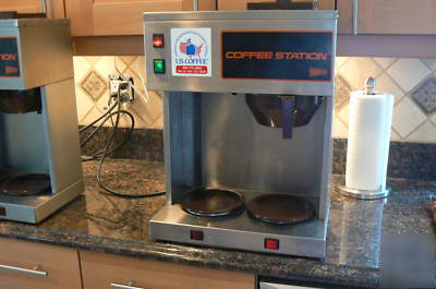 Cecilware coffee brewer with 2ND warmer. 