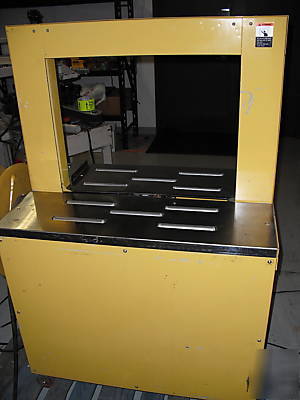 Strapack aq-7 strapping machine - great condition -