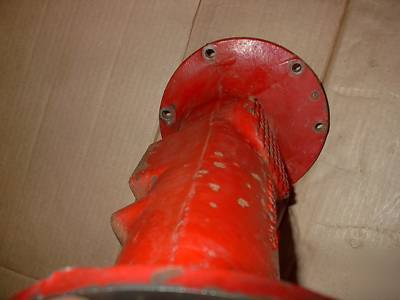 Int. / farmall cub ~ short shaft housing 3-29-a