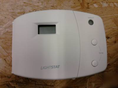 Lightstat programmable commercial thermostat tme-xxx