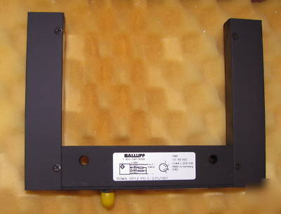 New balluff bowa-0812-pu-c-S75/S82 sensor * *
