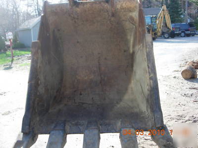 Caterpillar 235BH excavator 