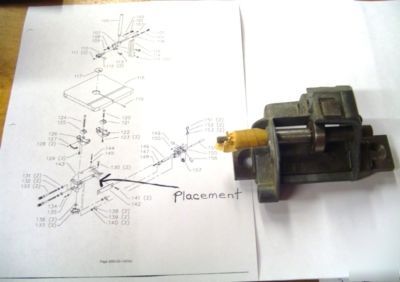 Delta lower blade guide assembly - 14