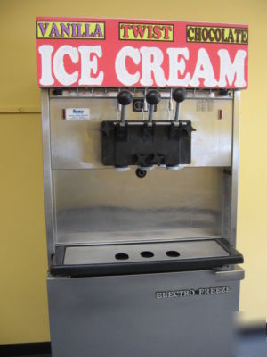 Electro freeze ice cream machine pressurized 