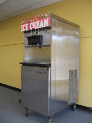 Electro freeze ice cream machine pressurized 