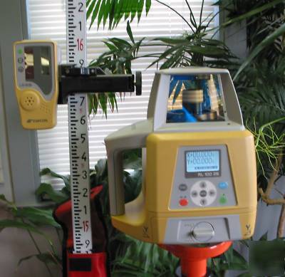 New topcon rl-100 2S-l rotating slope laser outfit
