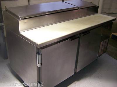 Beverage air DP67 2 door refrigerated pizza prep table