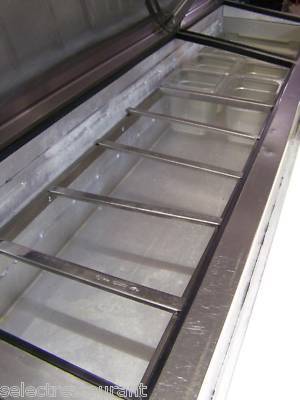 Beverage air DP67 2 door refrigerated pizza prep table