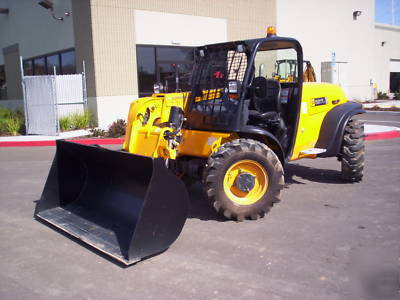 New jcb 527-55 loadall telehandler