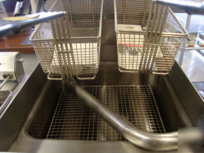 Keating #14 countertop gas fryer