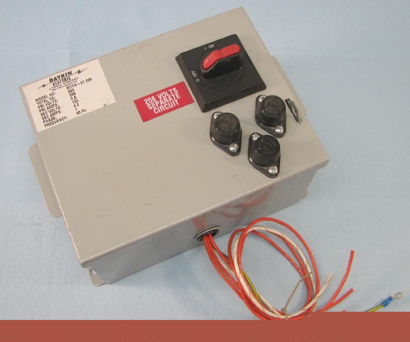 Daykin 208V/120V mini-box electric transformer mtfs-07