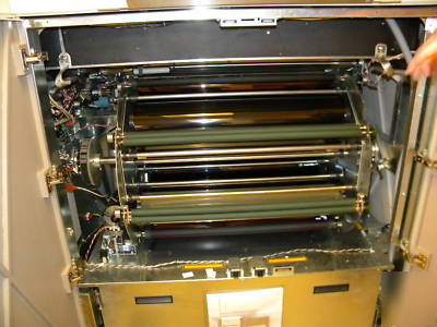 Kodak approval XP4/2540 digital imager / halftone proof