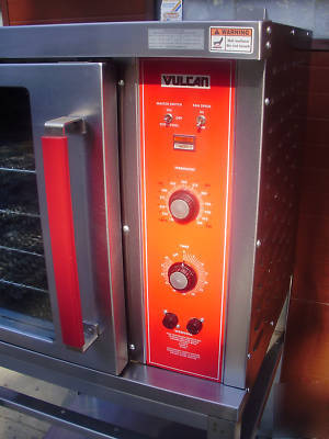 2007 vulcan half size convection oven 208V 3 ph nice 
