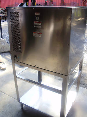 2007 vulcan half size convection oven 208V 3 ph nice 