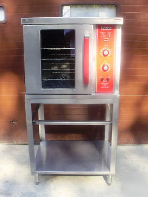 2007 vulcan half size convection oven 208V 3 ph nice 