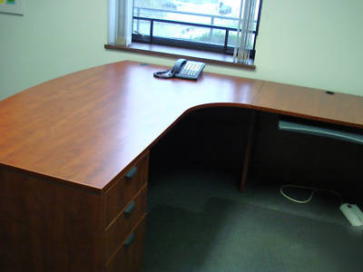 ***executive u-shape desk in cherry by marquis office**