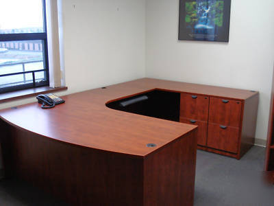 ***executive u-shape desk in cherry by marquis office**