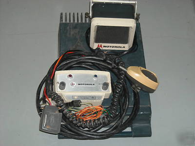 Motorola mocom 70 vhf mobile complete adam 12